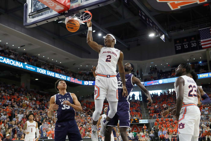 Dec 4, 2021; Auburn, Alabama, USA; Auburn Tigers forward Jaylin Williams (2) makes a dunk against the Yale Bulldogs during the second half at Auburn Arena. Mandatory Credit: John Reed-USA TODAY Sports